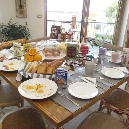 Arima Bed & Breakfast 3*